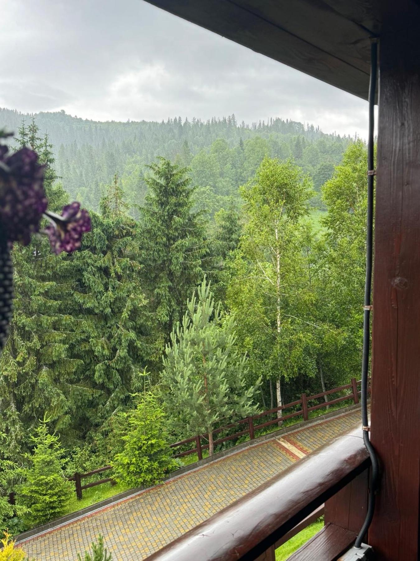 Hotel Georgiy Oryavchyk Exterior foto